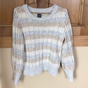 Women’s M Gap woven soft stripes sweater